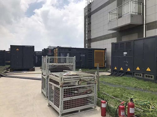 盐都除了定期检查，还有哪些方法可以及时发现接触式转速表探头的磨损？